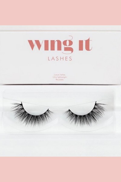 Wing It "Peacocking" - Silk Lashes - Jezabel Boutique
