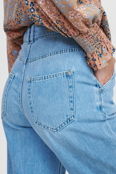 Numph Stormy Jeans - Mid Blue | Jezabel Boutique